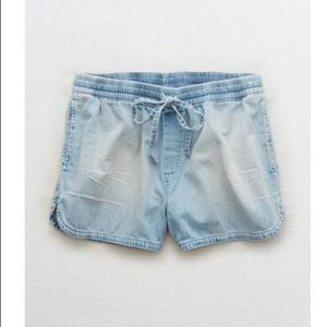 Light Blue Chambray Short
